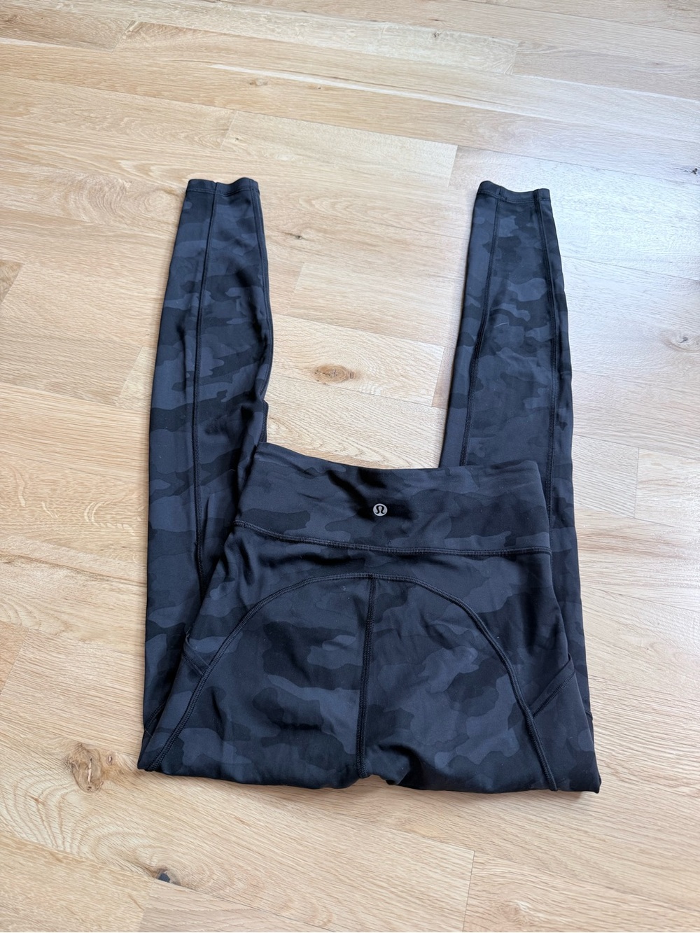 Lululemon invigorate camo leggings